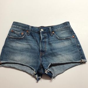 Levi's 501 Button Fly Hi-Rise Jean Shorts 28